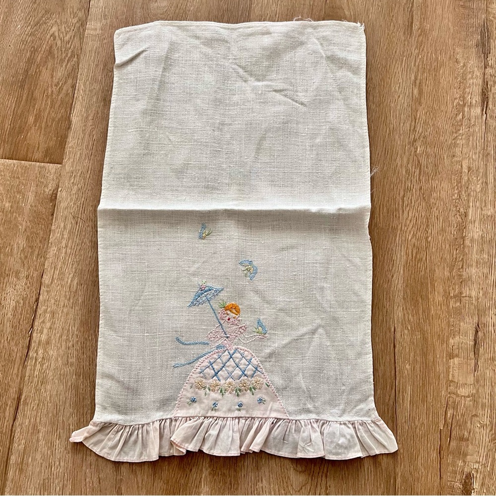 Cute Vintage 1950s Tea Towel‎ Hand Stitched Dress Girl With Umbrella 20” X 11.5”